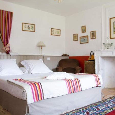 Bed and Breakfast Château de l'Oiselinière à Gorges  Extérieur photo