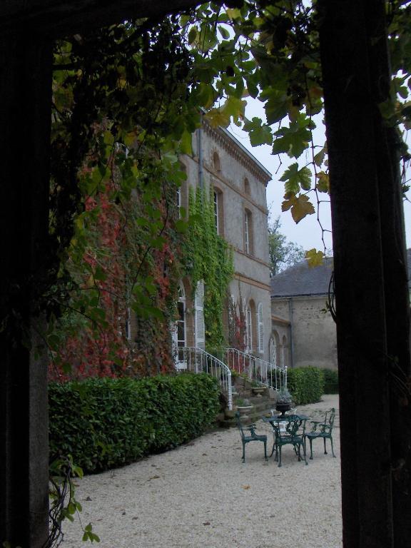 Bed and Breakfast Château de l'Oiselinière à Gorges  Extérieur photo