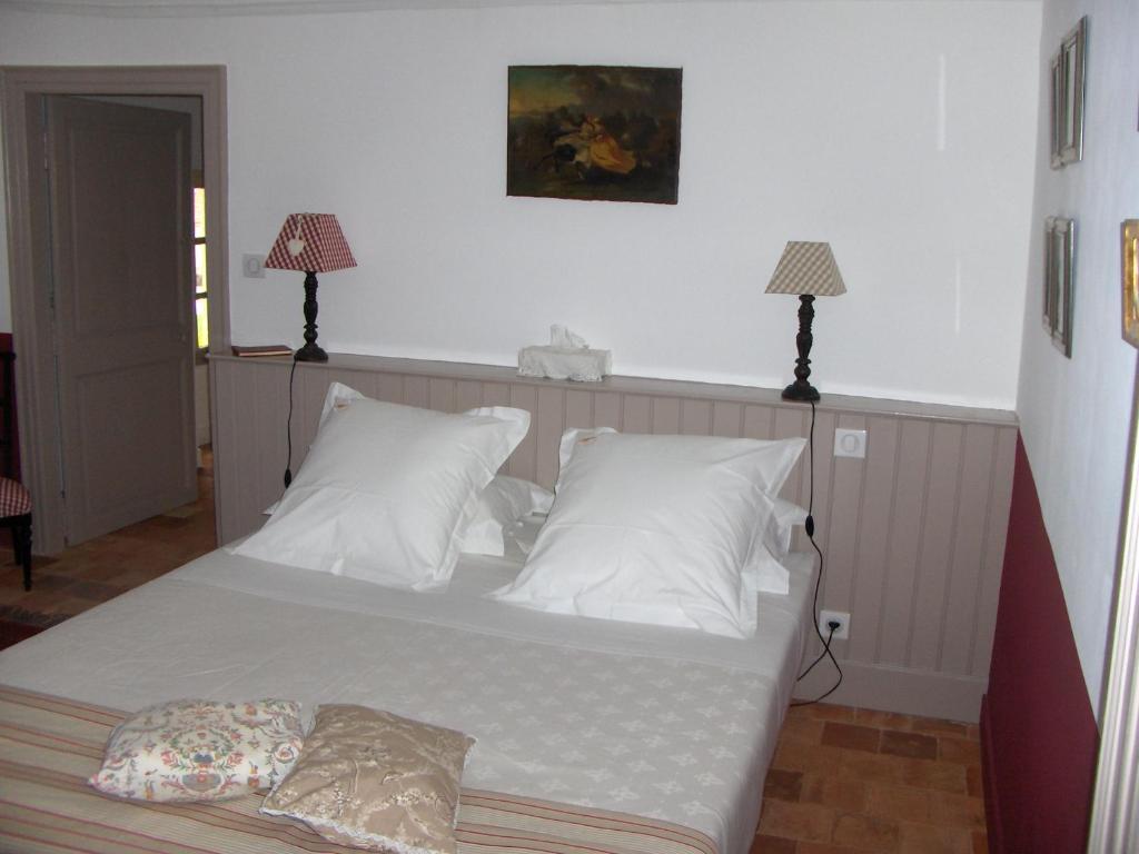 Bed and Breakfast Château de l'Oiselinière à Gorges  Chambre photo