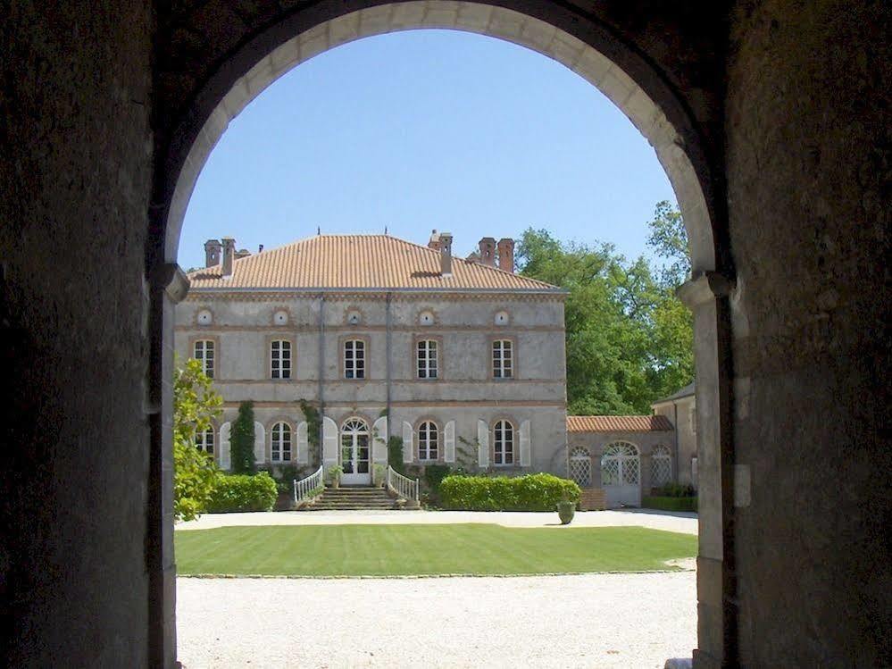Bed and Breakfast Château de l'Oiselinière à Gorges  Extérieur photo