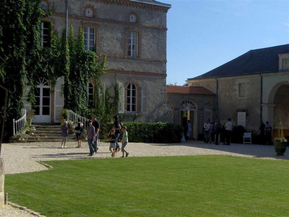 Bed and Breakfast Château de l'Oiselinière à Gorges  Extérieur photo