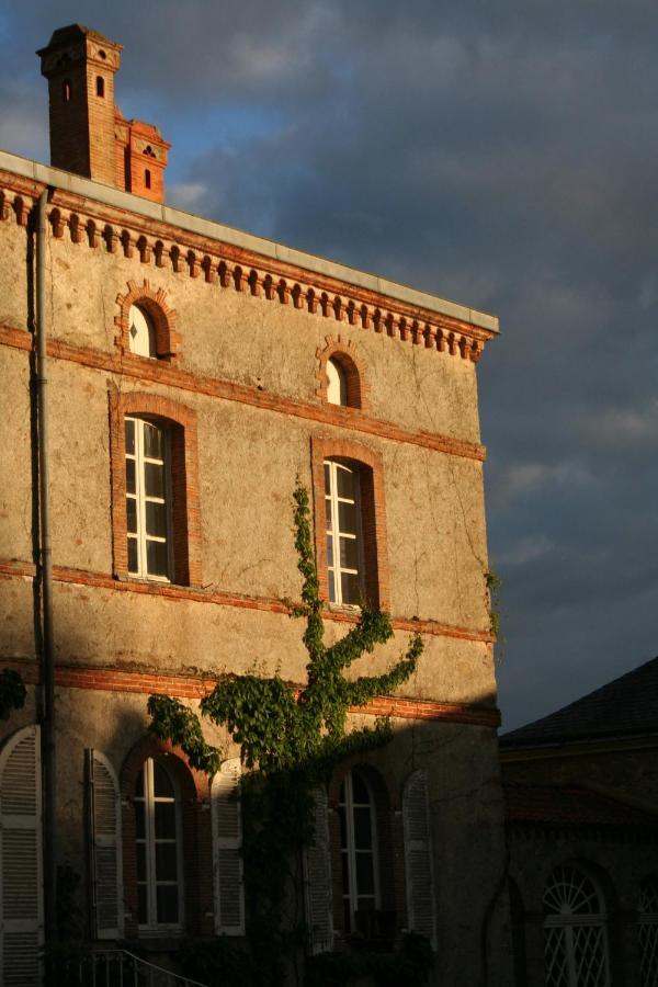 Bed and Breakfast Château de l'Oiselinière à Gorges  Extérieur photo